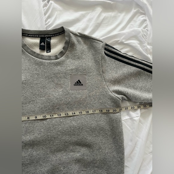 Adidas Men's Essentials Fleece 3-Stripes Sweatshirt Grey/Black
Size M - Picture 8 of 11